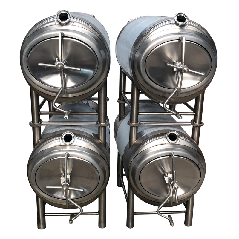 2000L 20HL chine artisanat brassage fournitures en acier inoxydable horizontal lumineux réservoir de bière double paroi refroidissement veste bière servant réservoir